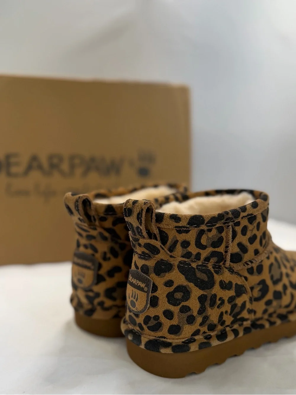 BEARPAW boots Leopard Print Shorty Mini Boots Size 6 NWT trend viral Y2K